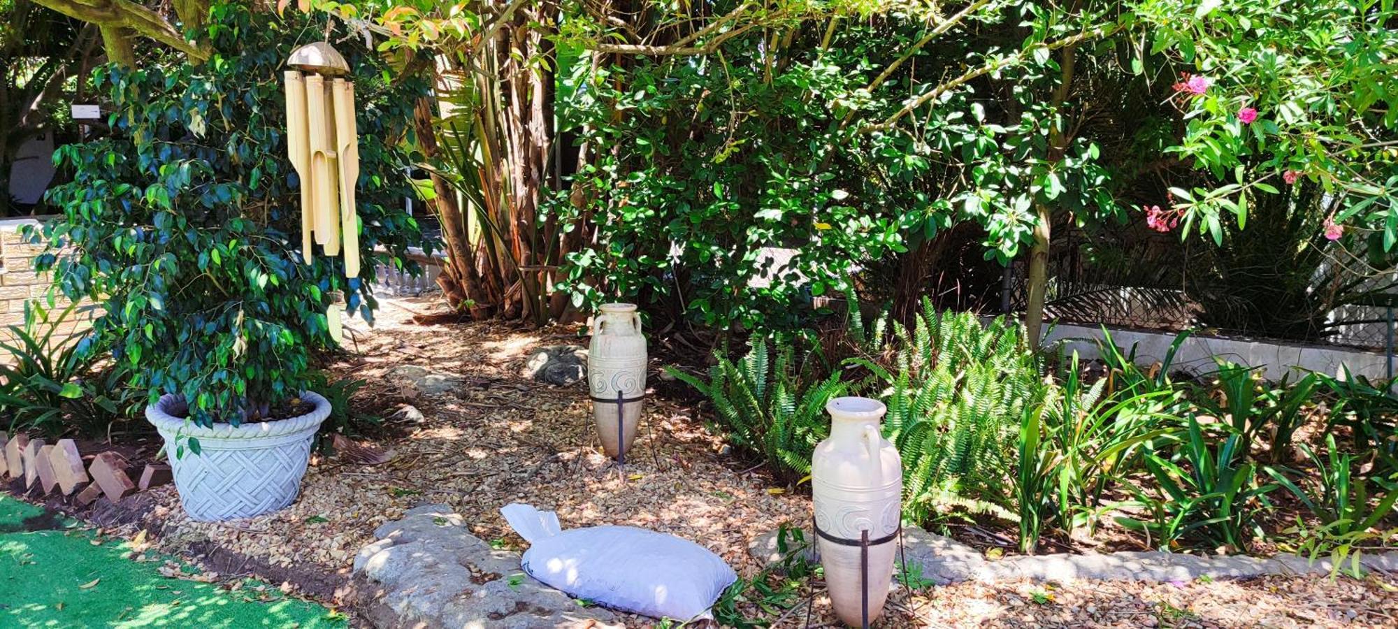 Sunbell Ventures Guesthouse เคปทาวน์ ภายนอก รูปภาพ